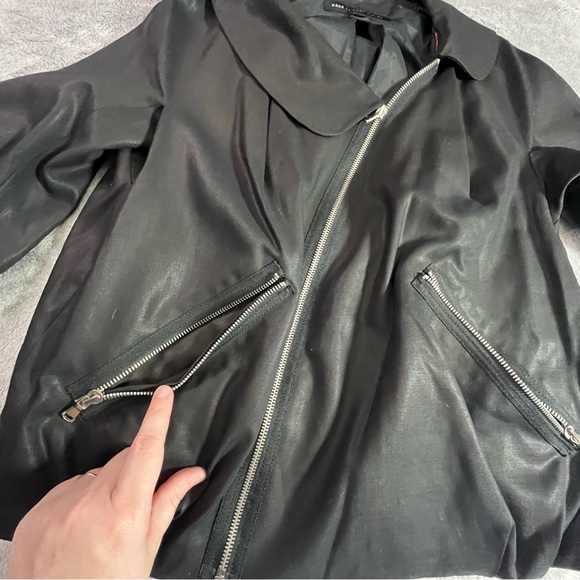 Marc by Marc Jacobs Medium Black Asymmetric Cropped Zip Jacket - Picture 4 of 9